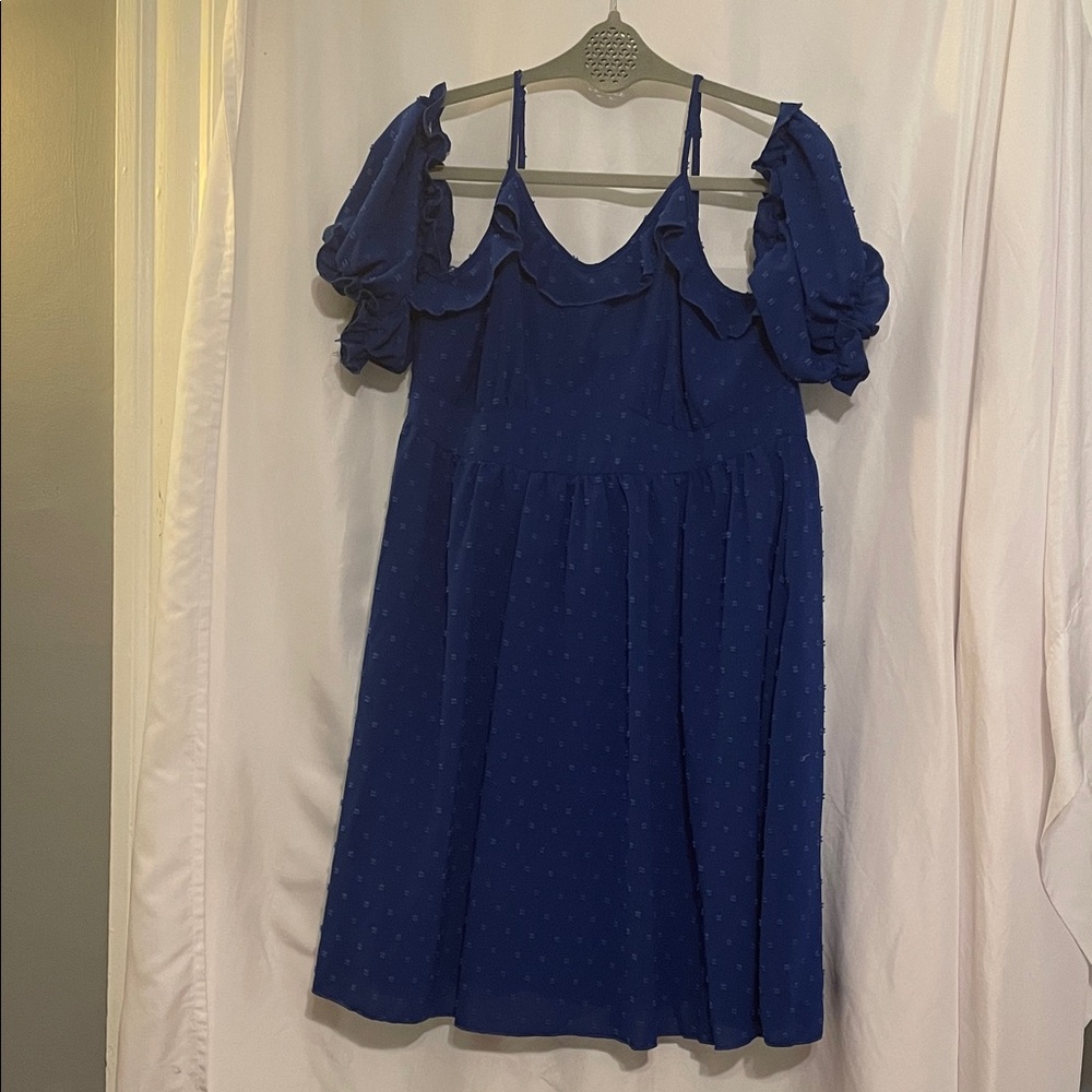 SHEIN Curve Blue Textured Top